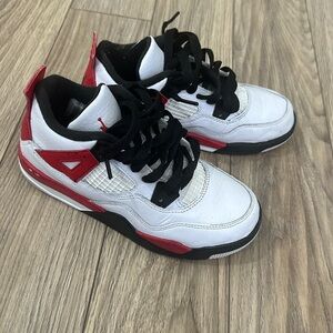 Jordan 4 Retro